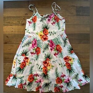 BEACH BY EXIST Floral SunDress White with Tropical Print Cover Up Beach.